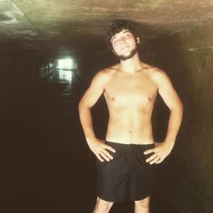 Meet your Posher, Hunter